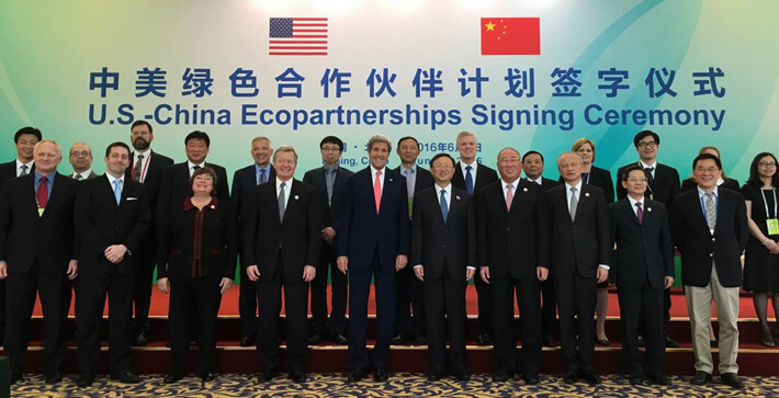 The participating MOU signatories of the US-China Ecopartnership, including Dean Yortsos and Bayeco Chairman and CEO Wei Wei, pose with U.S. Secretary of State John Kerry and U.S. Ambassador Max Baucus, in Beijing. Photo courtesy of Bayeco