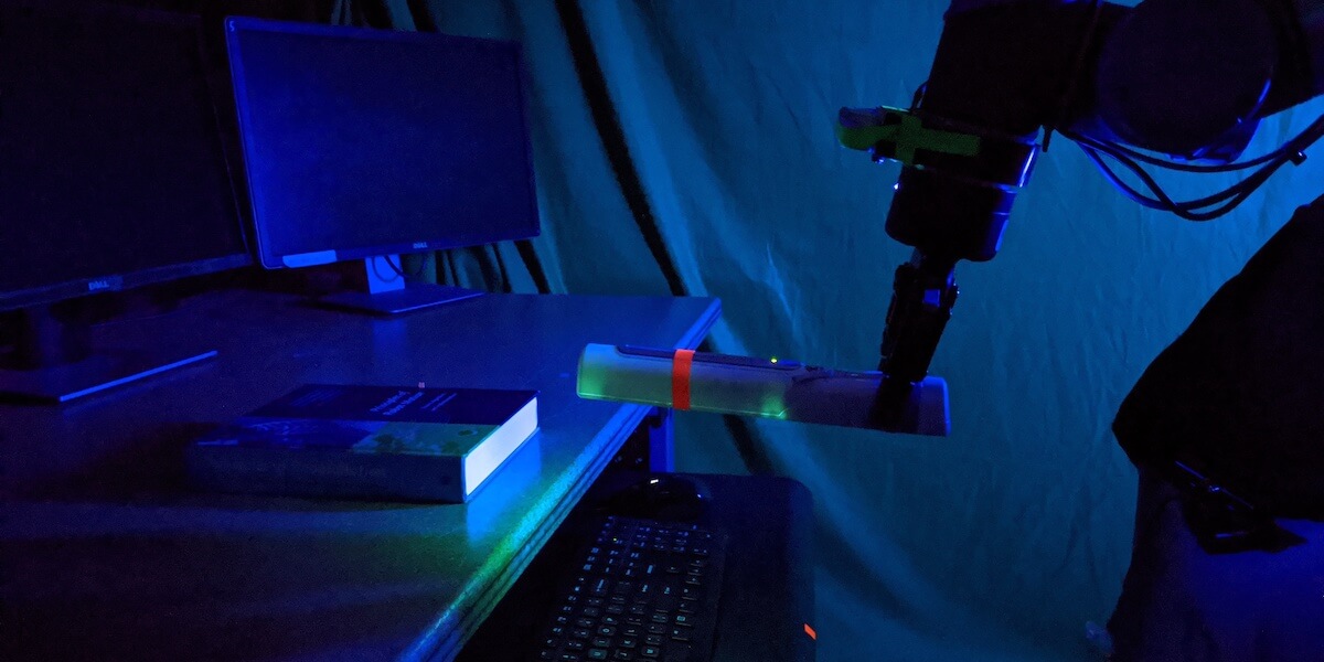 Featured image for “Robotic Arms Extend the Reach of UV Disinfection”