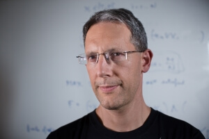Daniel Lidar's MURI Award team will investigate methods to overcome errors in quantum computing. Image/iStock