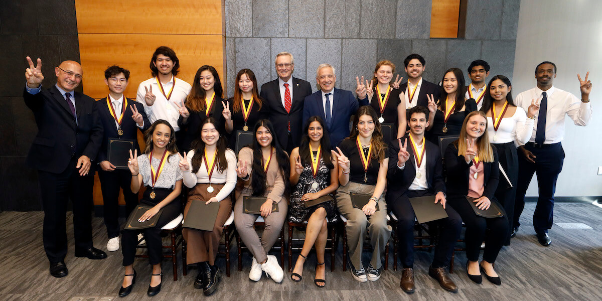 USC Viterbi Issues “On Chain” Verified, Digital Credential to Graduating 2023 Grand Challenge Scholars Students