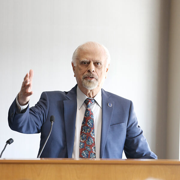 Professor Azad Madni presents his lecture for the 2023 Gordon Prize