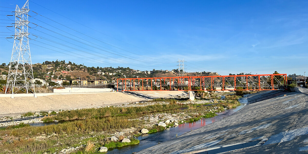 View of the Glendale Narrows section of the the Los Angeles RIver