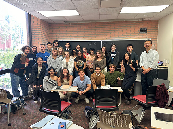 Jiachen Zhang with her class in Air Pollution Fundamentals