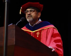 Executive Vice Dean Gaurav Sukhatme (Photo/Noe Montes)