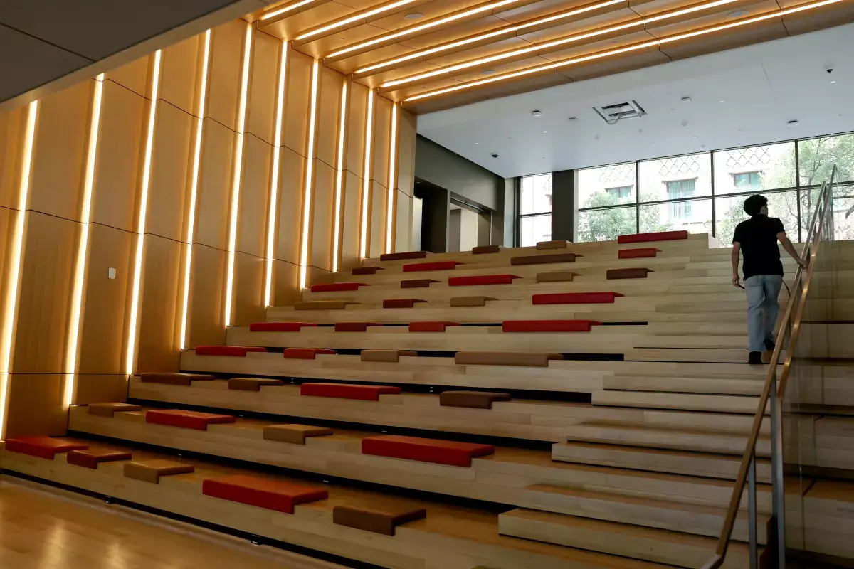 USC Viterbi Ginsburg Hall interior